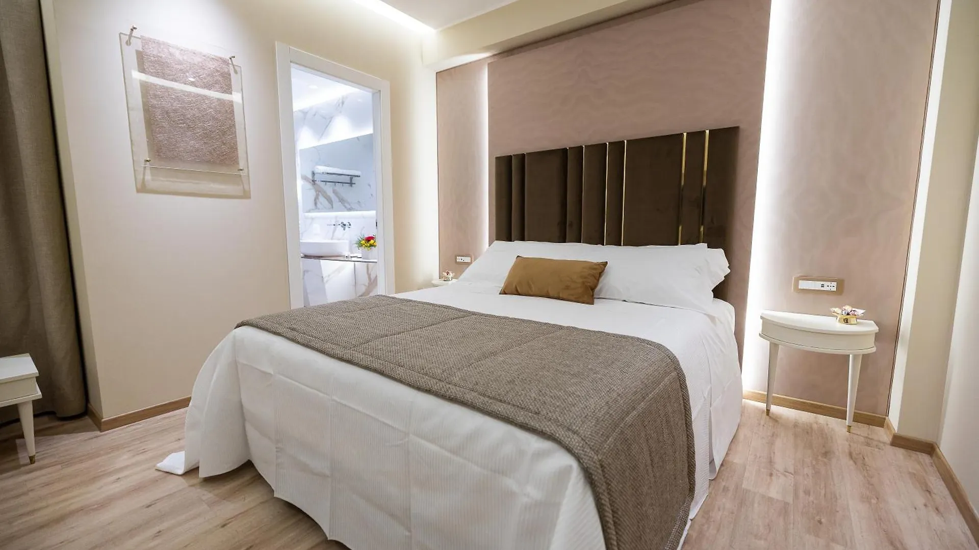 ***  Hotel Montreal Raguse Italie