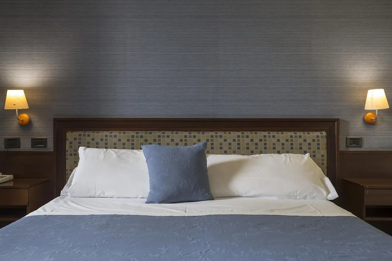 Hotel Montreal Ragusa