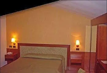 Hotel Montreal Ragusa